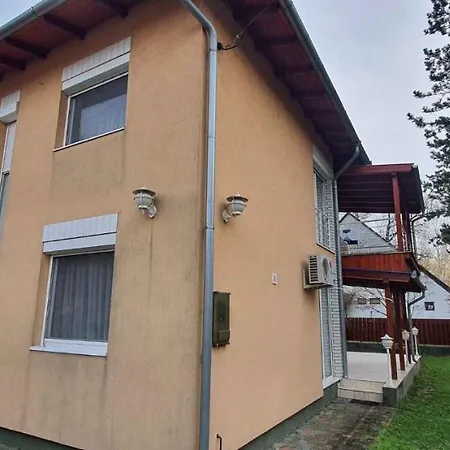 In - Balaton 43408 Шиофок